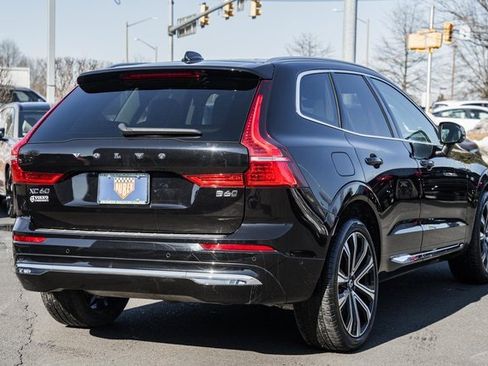 Certified 2023 Volvo XC60 B6 Ultimate w/ Protection Package Premier image 5