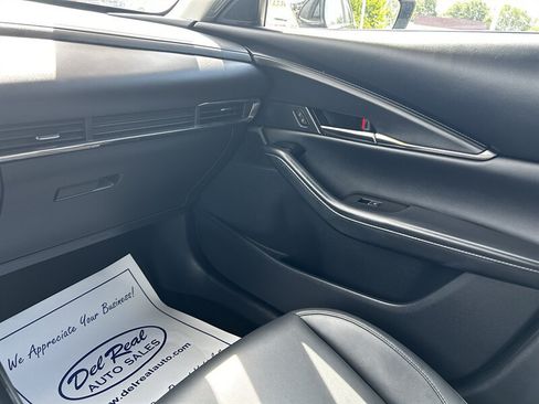 Used 2025 MAZDA CX-30 AWD 2.5 S w/ Preferred Package image 17