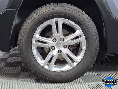 Used 2019 GMC Terrain SLE image 25