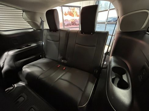 Used 2018 INFINITI QX60 Base image 50