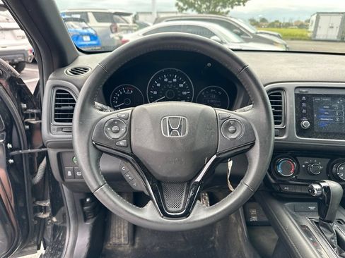 Used 2019 Honda HR-V Sport image 19