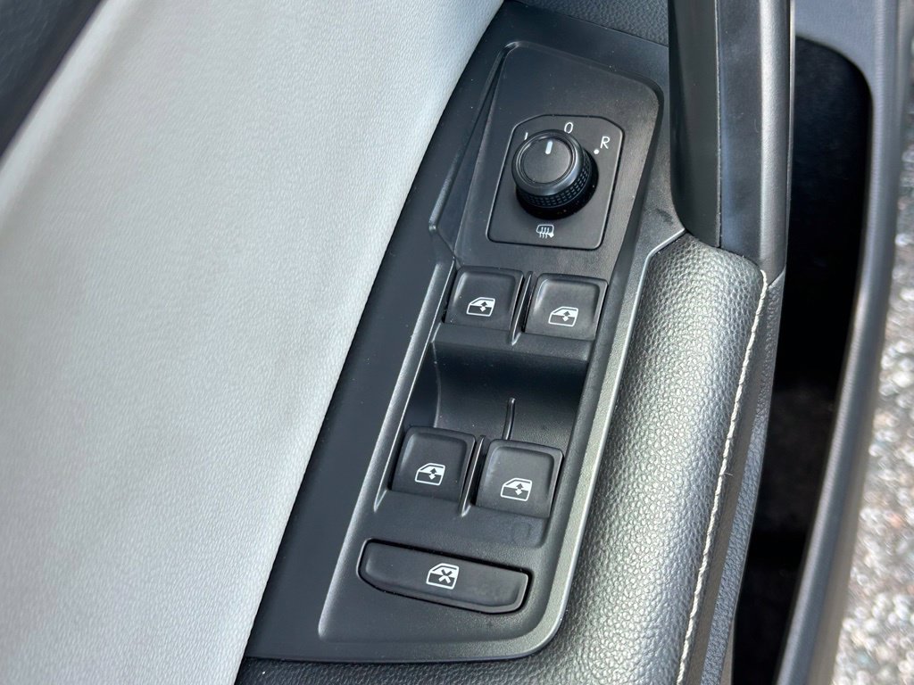 Used 2022 Volkswagen Tiguan S FWD image 20