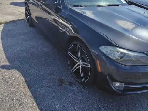 Used 2012 BMW 528i xDrive Sedan AWD/4WD image 3