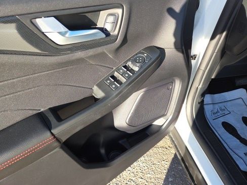 New 2026 Ford Escape ST-Line w/ Tech Pack #1 image 17