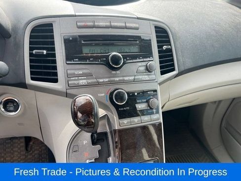 Used 2009 Toyota Venza FWD image 14