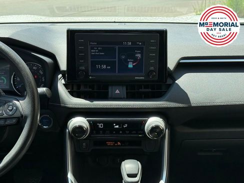 Used 2022 Toyota RAV4 XLE w/ Convenience Package AWD/4WD image 13