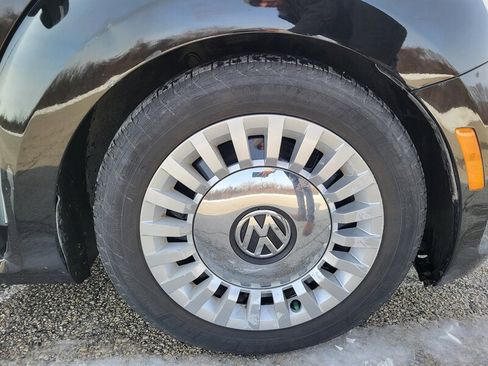 Used 2016 Volkswagen Beetle 1.8T SE image 26