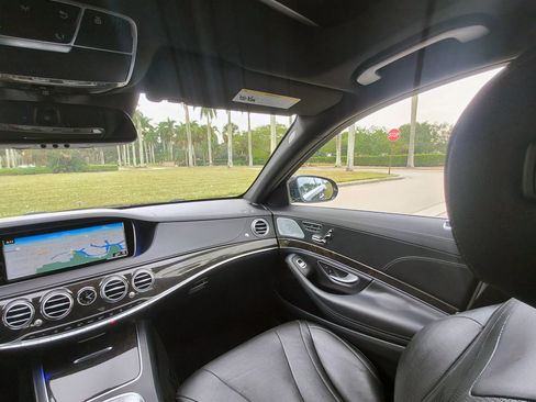Used 2017 Mercedes-Benz S 550 Sedan image 9