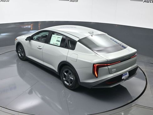 New 2026 Kia K4 LXS image 48