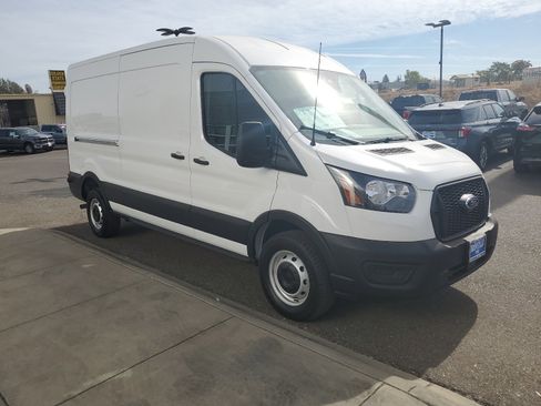 Used 2024 Ford Transit 250 148 Medium Roof image 7
