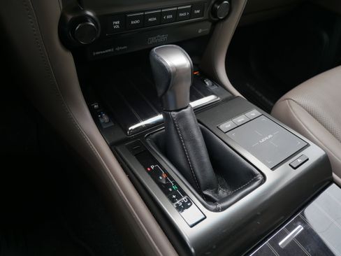 Used 2022 Lexus GX 460 Premium image 23