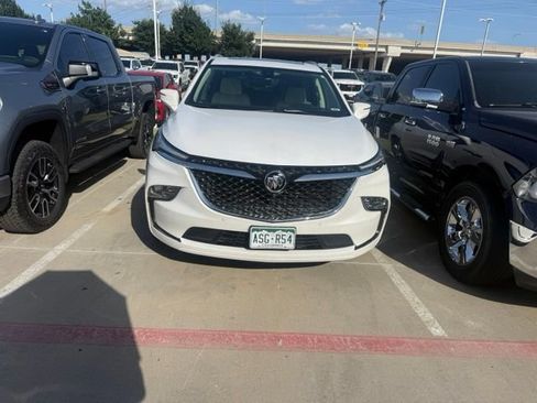 Used 2022 Buick Enclave Avenir w/ Avenir Technology Package AWD/4WD image 2