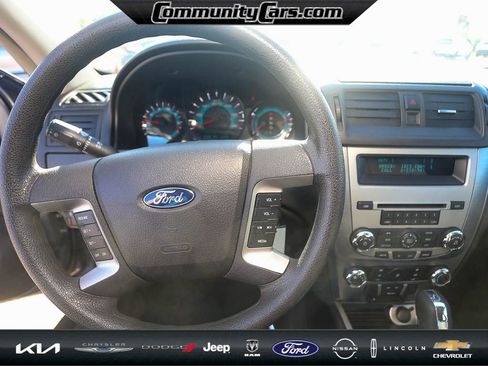 Used 2010 Ford Fusion SE image 13