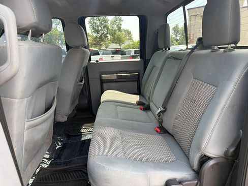 Used 2016 Ford F250 XLT w/ XLT Interior Package AWD/4WD image 13