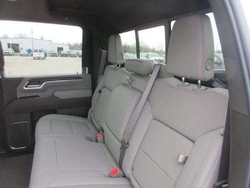 New 2026 GMC Sierra 2500 SLT image 14