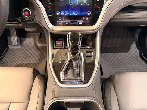 Used 2021 Subaru Outback Onyx Edition XT w/ Popular Package #2 image 23