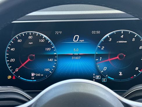 Used 2021 Mercedes-Benz GLE 350 4MATIC image 23