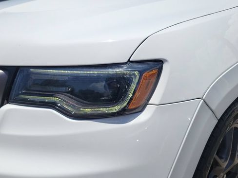 Used 2020 Jeep Grand Cherokee Limited X RWD image 9