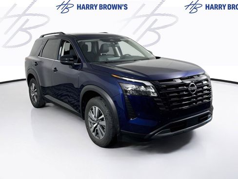 Used 2026 Nissan Pathfinder SL FWD image 26