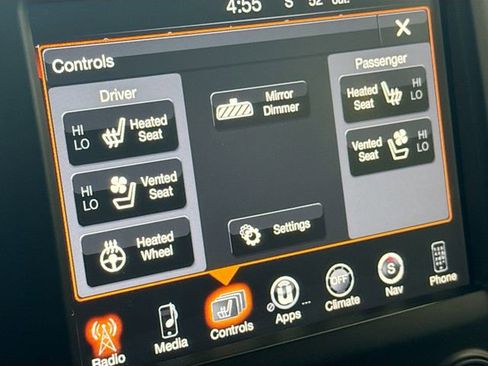 Used 2013 RAM 1500 Sport w/ Sport Premium Group image 20