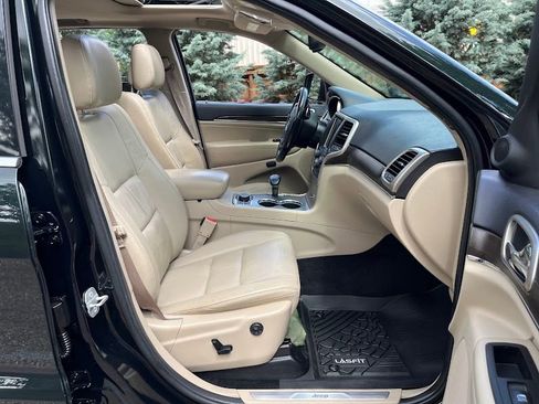 Used 2014 Jeep Grand Cherokee Limited AWD/4WD image 35