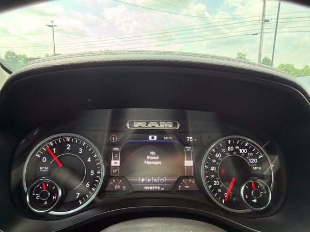 Used 2022 RAM 1500 Laramie AWD/4WD image 15