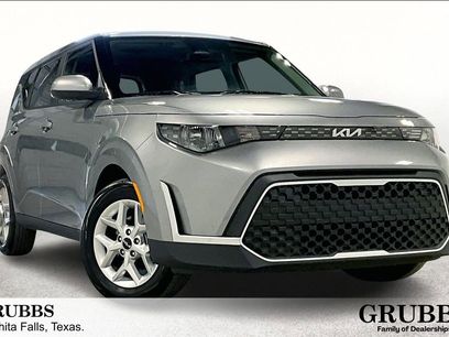 Used 2025 Kia Soul LX w/ LX Technology Package