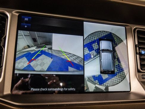 Used 2023 Ford Bronco Outer Banks image 19