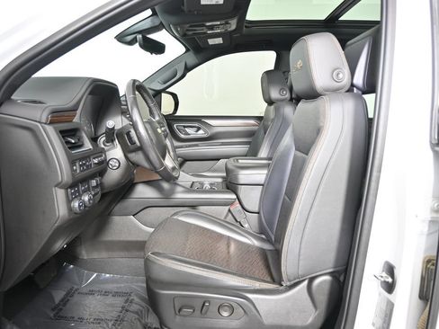 Used 2021 Chevrolet Suburban High Country AWD/4WD image 21