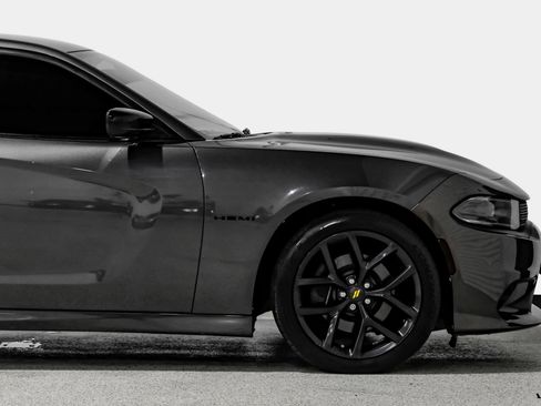 Used 2020 Dodge Charger R/T w/ Plus Group RWD image 16