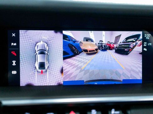 Used 2022 Porsche 911 Turbo S AWD/4WD image 64