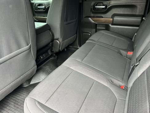 Used 2022 Chevrolet Silverado 1500 RST AWD/4WD image 11