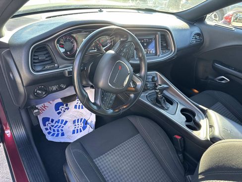 Certified 2022 Dodge Challenger SXT w/ Blacktop Package image 17