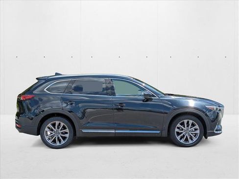 Used 2023 MAZDA CX-9 Grand Touring image 4