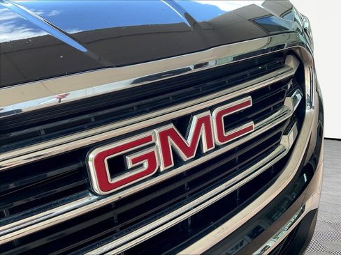 Used 2019 GMC Terrain SLT w/ Preferred Package AWD/4WD image 30