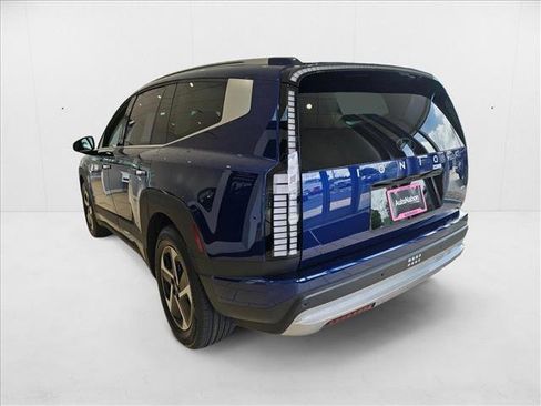 New 2026 Hyundai Ioniq 9 SE image 2