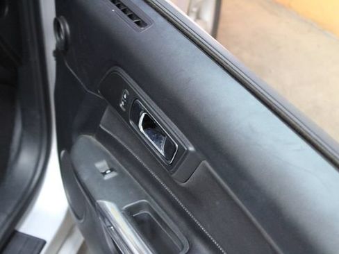 Used 2016 Ford Mustang Convertible RWD image 9