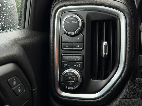 Used 2021 GMC Sierra 1500 Denali w/ Denali Ultimate Package AWD/4WD image 37