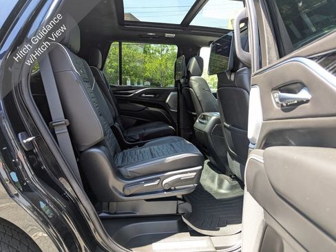 Used 2023 Cadillac Escalade V AWD/4WD image 46