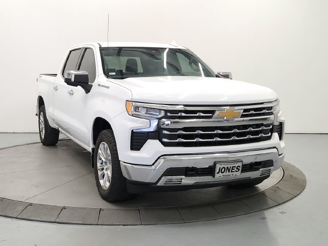 Used 2023 Chevrolet Silverado 1500 LTZ AWD/4WD image 3