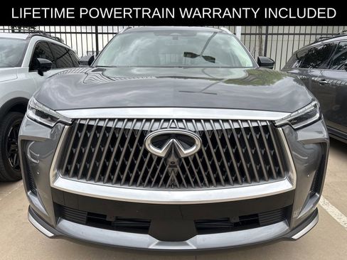 Certified 2026 INFINITI QX60 Luxe w/ Family Package image 2