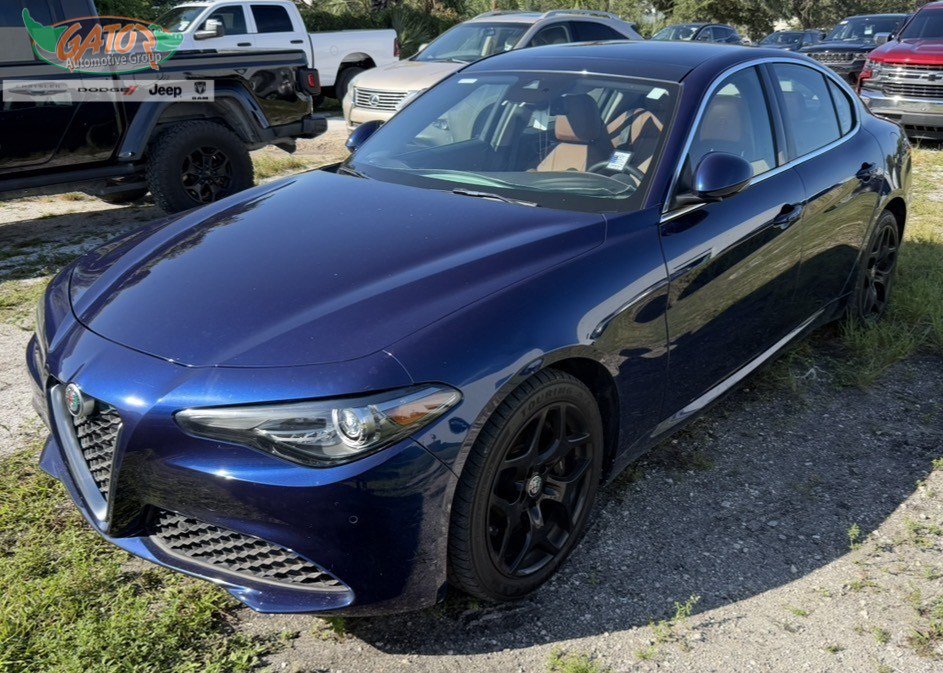 Used 2018 Alfa Romeo Giulia Ti w/ TI Leather Package AWD/4WD image 1