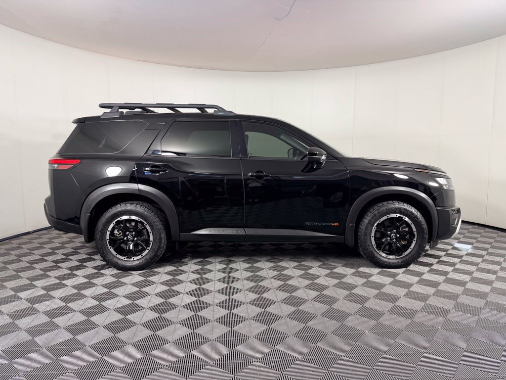 Used 2024 Nissan Pathfinder Rock Creek AWD/4WD image 7