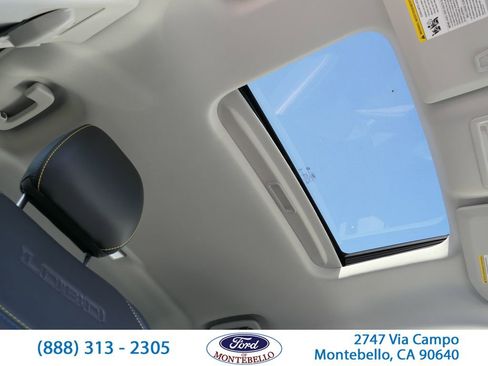 Used 2026 Ford Maverick Lobo AWD/4WD image 29
