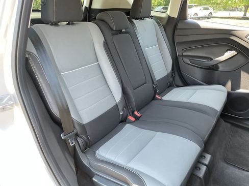Used 2014 Ford Escape SE FWD image 15