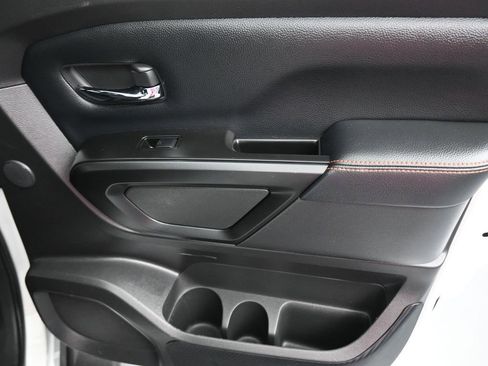 Used 2023 Nissan Titan PRO-4X w/ Pro-4x Convenience Package image 45