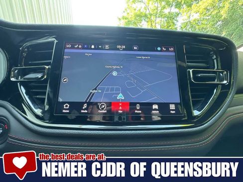 Used 2025 Dodge Durango GT AWD/4WD image 18