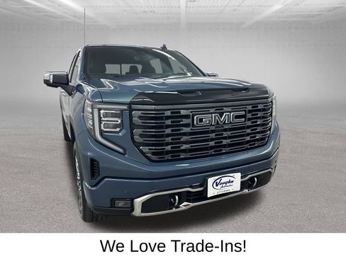 Used 2025 GMC Sierra 1500 Denali Ultimate AWD/4WD image 3