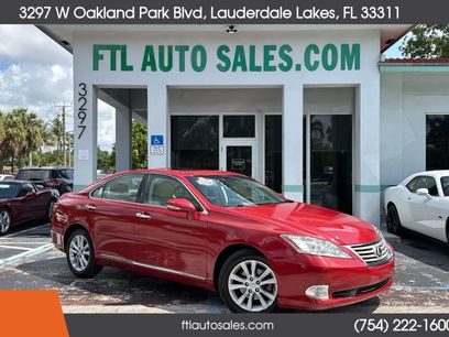Used 2011 Lexus ES 350 w/ Preferred Accessory Package