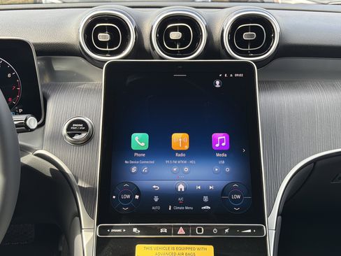 New 2026 Mercedes-Benz GLC 300 4MATIC image 19